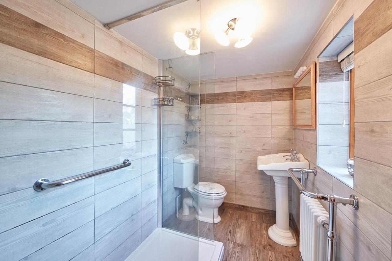 Host & Stay - Oldcorn Cottage Уитби Экстерьер фото